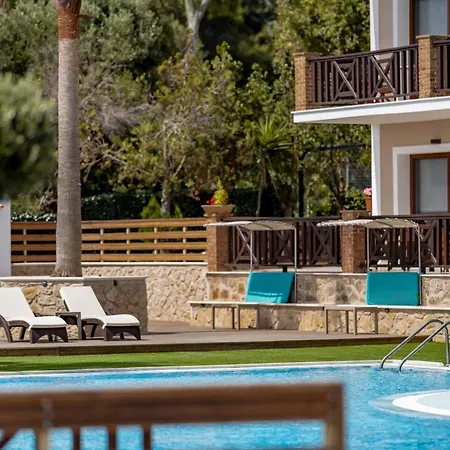 Koukis Sea Side Complex